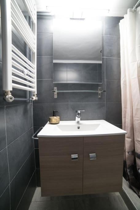 Markopoulosapartments Nea Moudania Eksteriør billede
