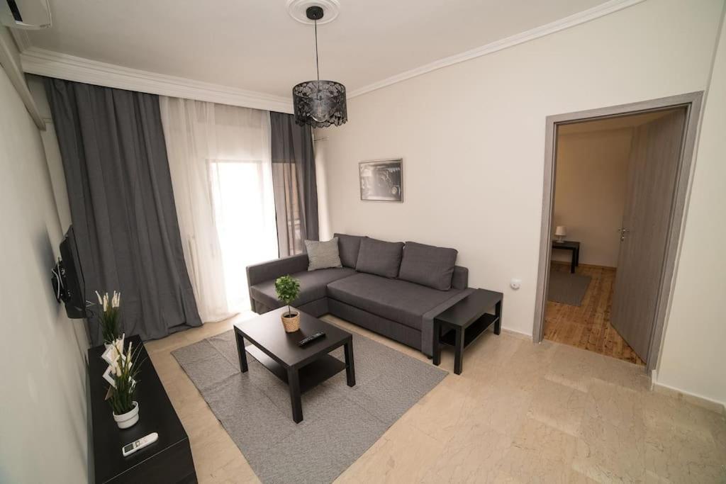 Markopoulosapartments Nea Moudania Eksteriør billede